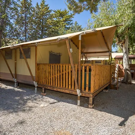 Parque de Campismo Costa Ponente Cefalù